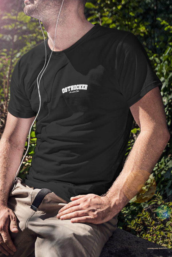 Men_T-Shirt Schwarz_Logo Klein_Front